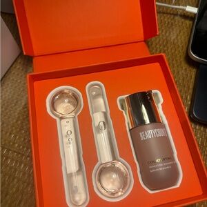 beautycounter Countertime Radiance Serum Set - Rose Gold & Silver Accents